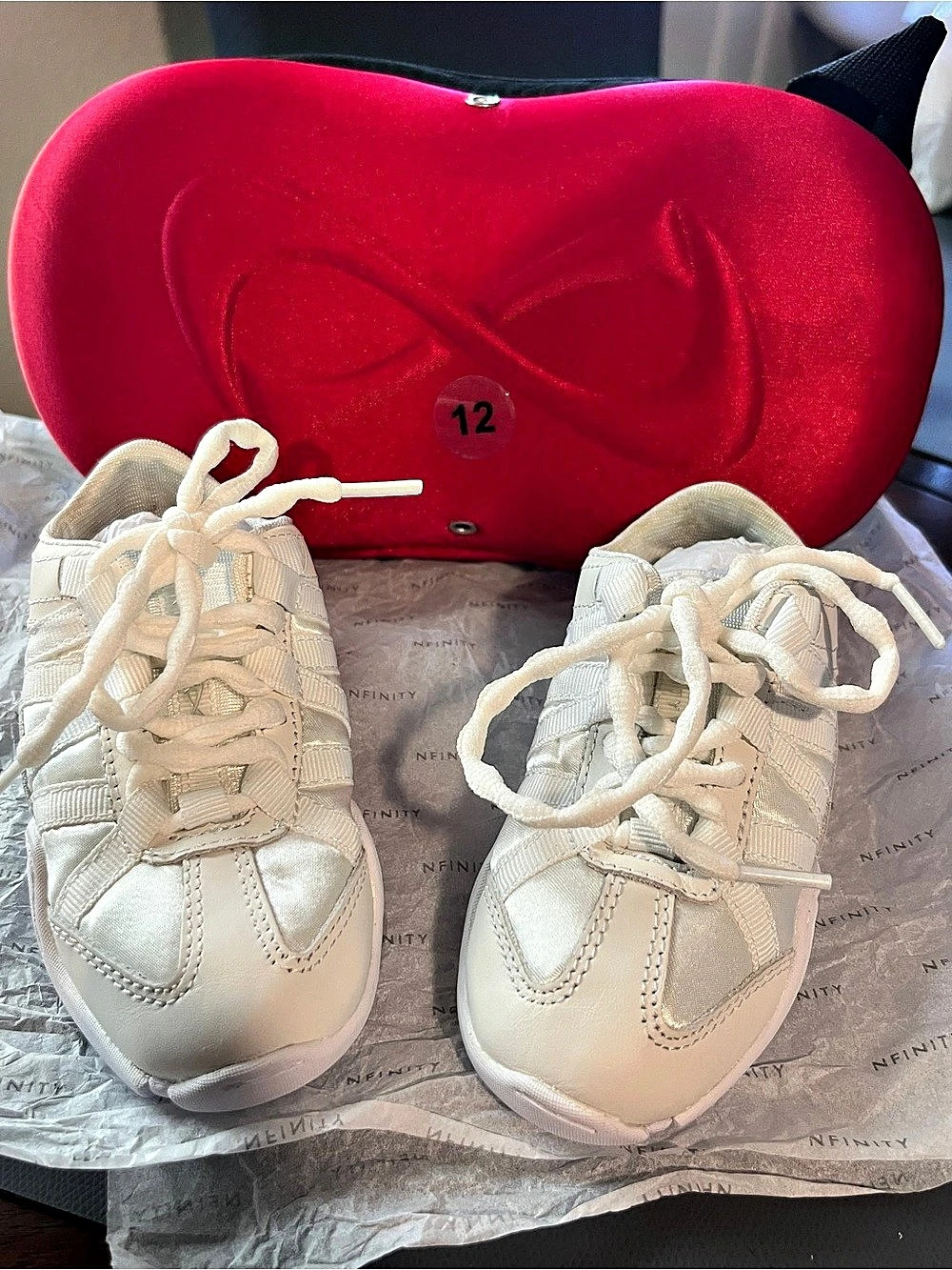 Nfinity Evolution Kids' White Sneakers Baby US 12 Like New